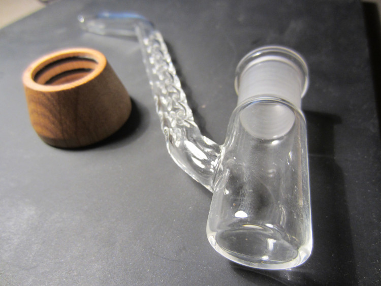 Oak-glass-pipe-420eng.jpg